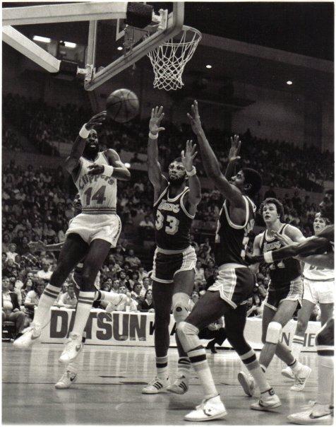 Brian Taylor versus the Lakers